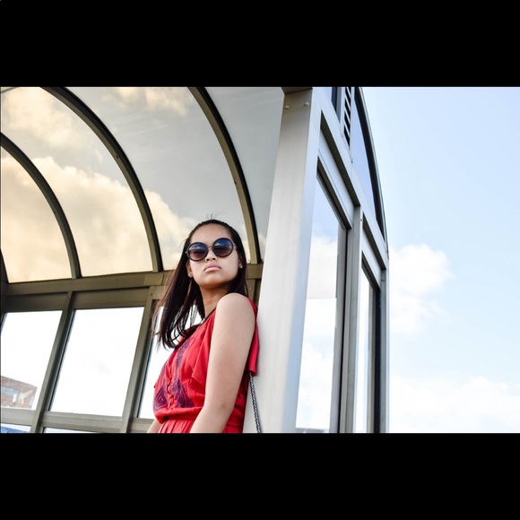 JUSTFAB RED DRESS + BLUE EMBROIDERY - Picture 4 of 5